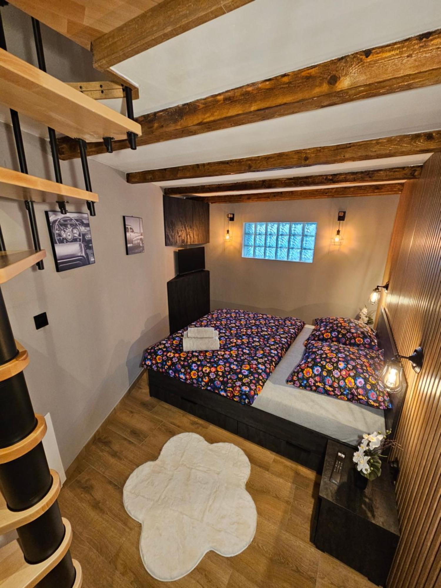 Noclegi Pod Stodola Krakow Exterior photo